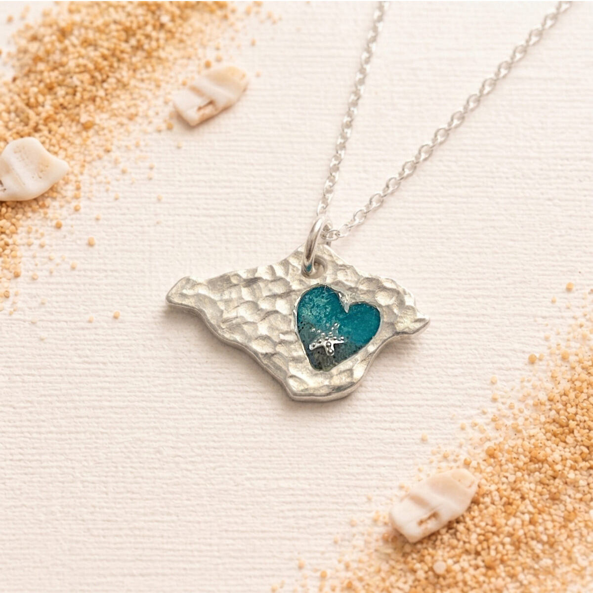isle-of-wight-silver-heart-detail-necklace